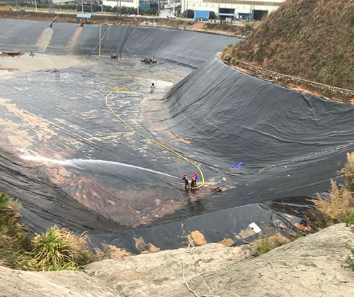 涿鹿废水池清理
